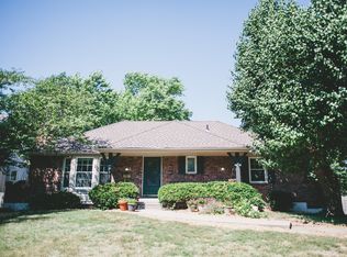 700 SW Montgomery Ave, Lees Summit, MO 64081