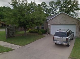 4024 Oakwood Dr, Euless, TX 76040