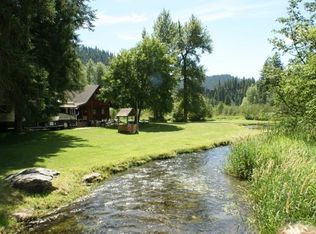 301 Little Spokane River Rd, Newport, WA 99156