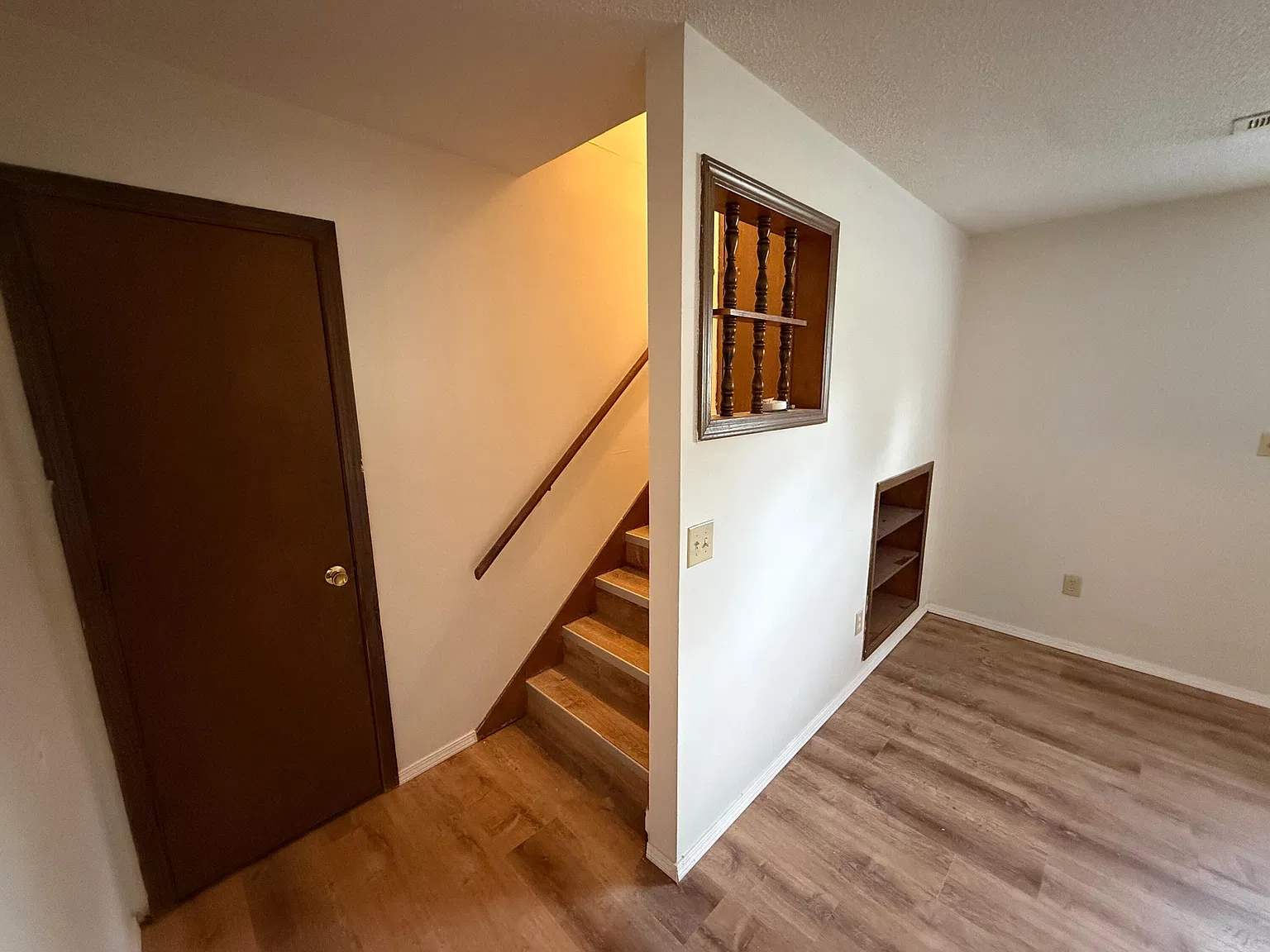 2 bed, 1.0 bath, 840 sqft, $1,050 — Photo 4