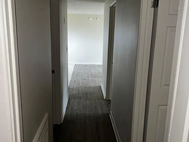 3308 Young Ave — Photo 15