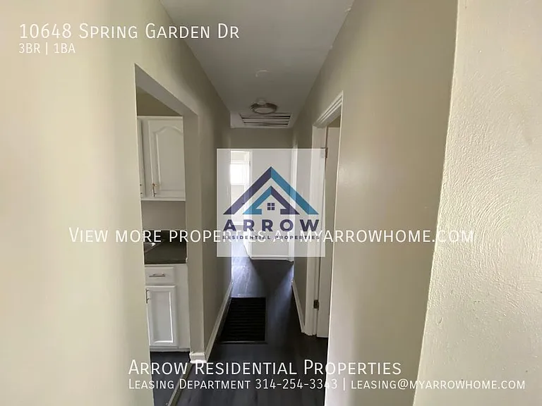10648 Spring Garden Dr — Photo 8