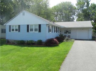 11 Caliber Ln, Wethersfield, CT 06109