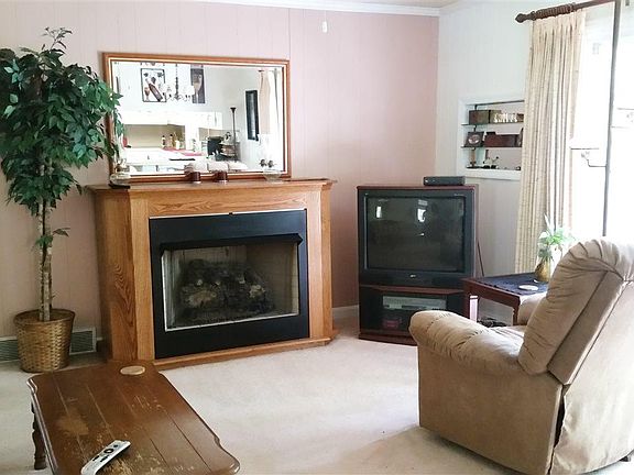 4th image of 3001 Shaftsbury St