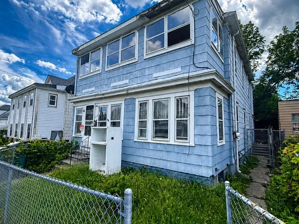 213 Oak Hill Ave, Endicott, NY 13760
