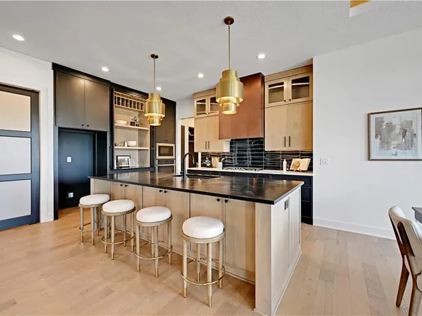 12705 W 174th St, Overland Park, KS 66221