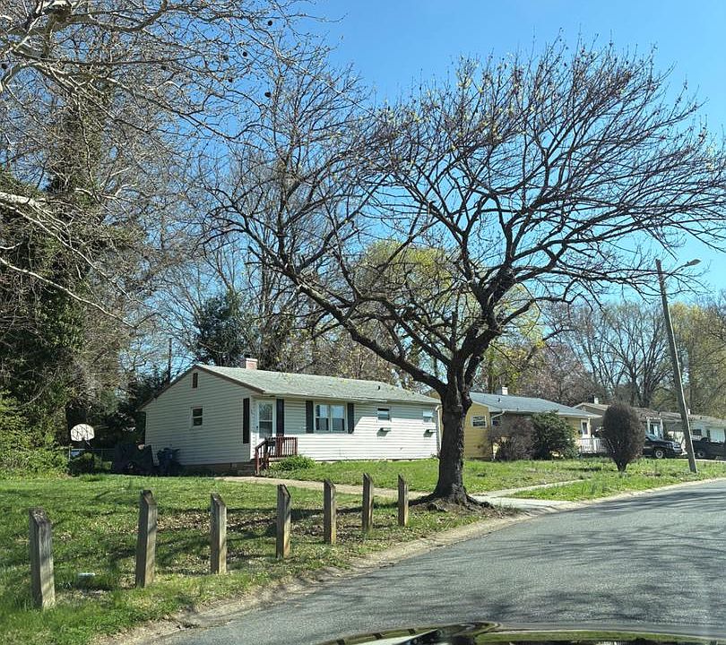 1st image of 55 Saint John Dr