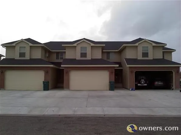 1416 Meggan St, Blackfoot, ID 83221