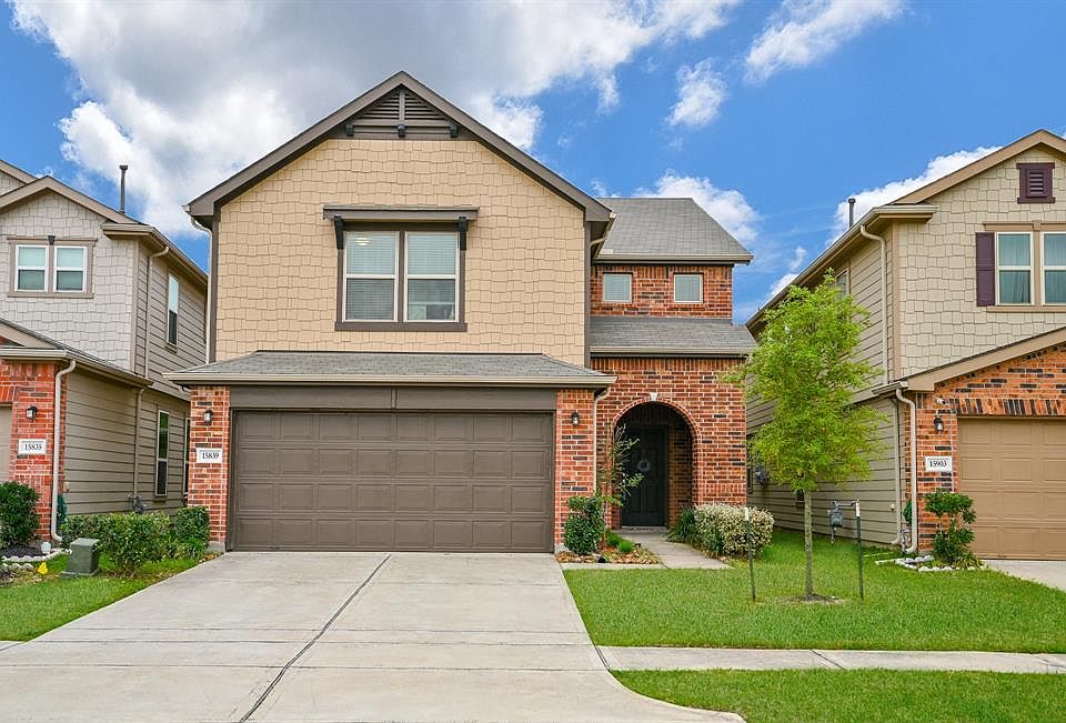 1st image of 15839 Copper Springs Ln
