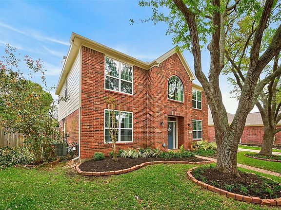 3rd image of 1211 Irish Mist Ct