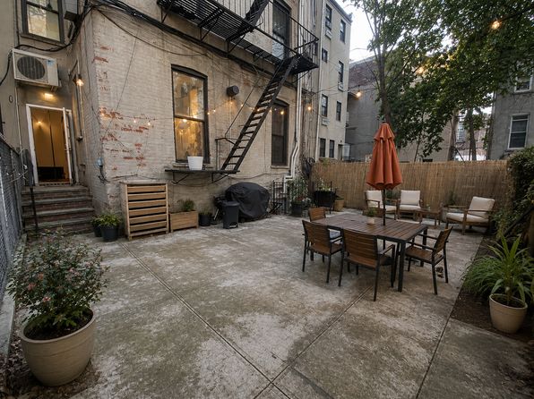 269 Albany Ave APT 2