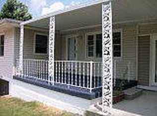 13 Maple Dr, Huntington, WV 25705