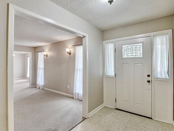 3rd image of 12006 Elm Drive