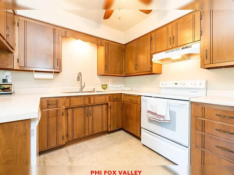 1120 Brittany Ct #79 — Photo 7