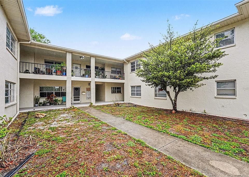 1st image of 5051 75TH AVENUE N #4