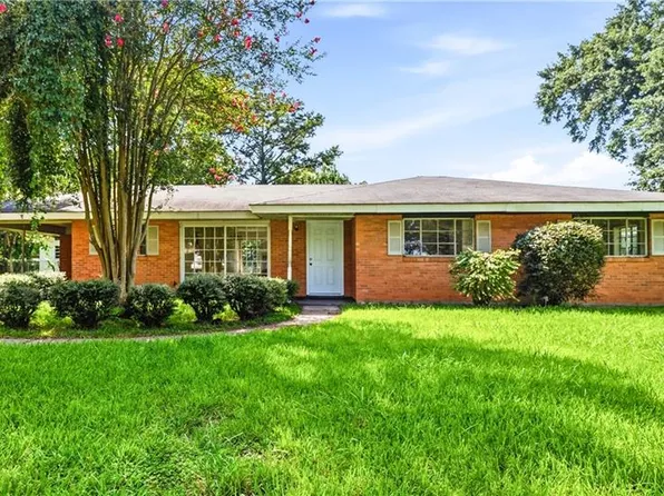 5124 Crestwood Dr, Alexandria, LA 71301