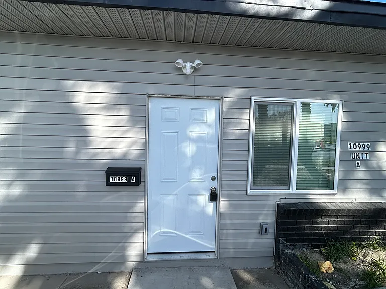 10999 Palm St #A — Photo 3