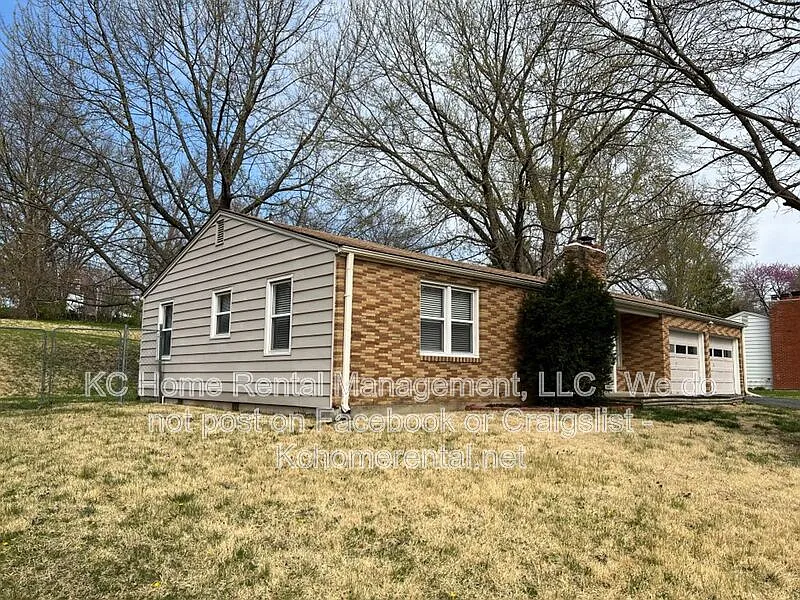 3 bed, 1.0 bath, 1048 sqft, $1,395 — Photo 3
