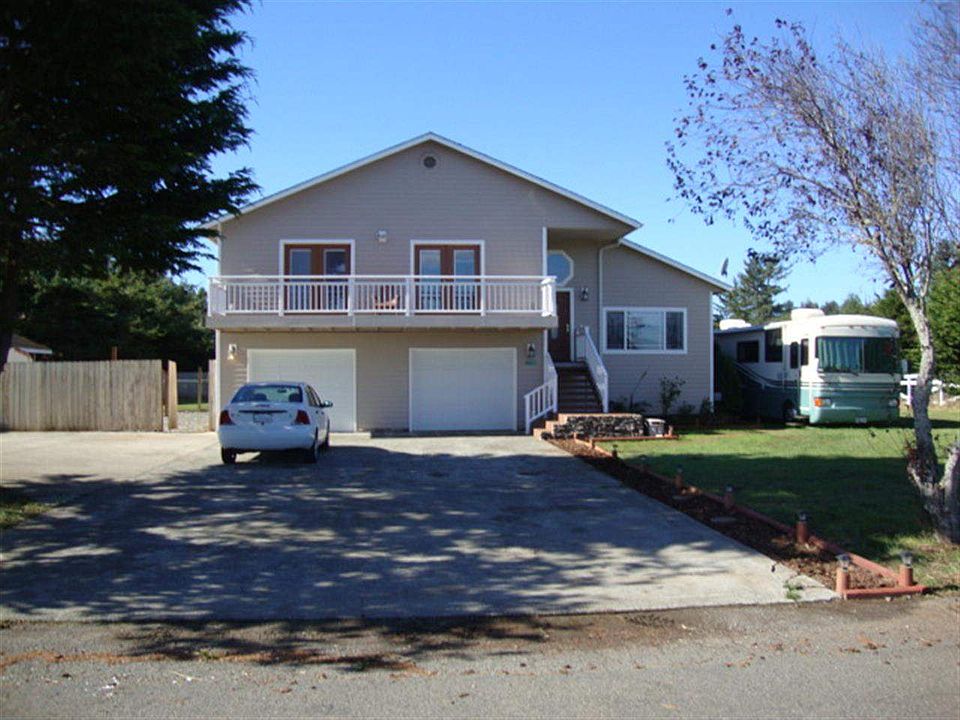 1st image of 755 View Dr