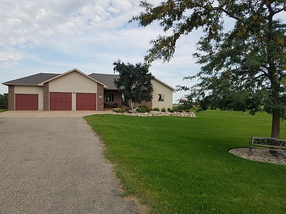 3rd image of 4600 Southwestern Dr