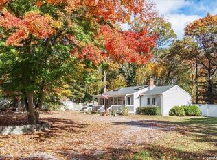 5 S Swezeytown Rd, Middle Island, NY 11953