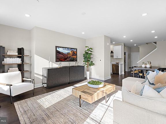 4th image of 166 Leona Stewart Ln