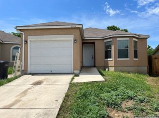 6902 Hallie Rdg, San Antonio, TX 78227