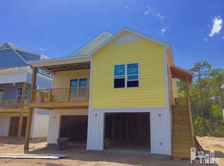 1510 Searay Ln, Carolina Beach, NC 28428