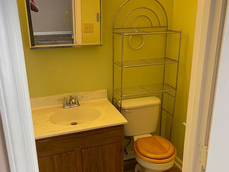 1114 Maiden Ln #4 — Photo 13