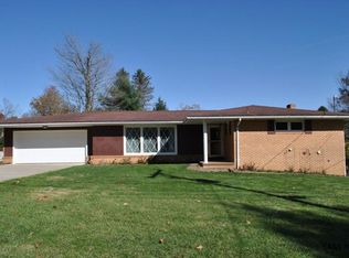 306 Woodmont Rd, Johnstown, PA 15905