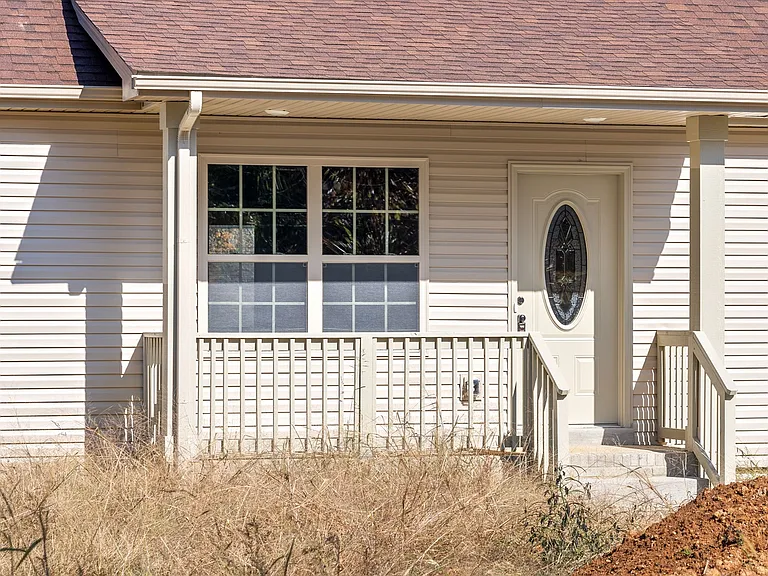 829 Southside Rd — Photo 4