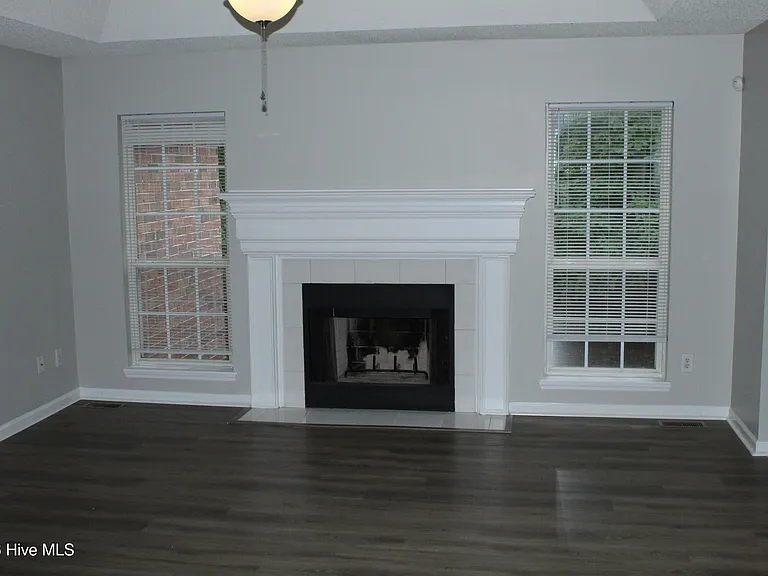 2514 Winterville Dr — Photo 8