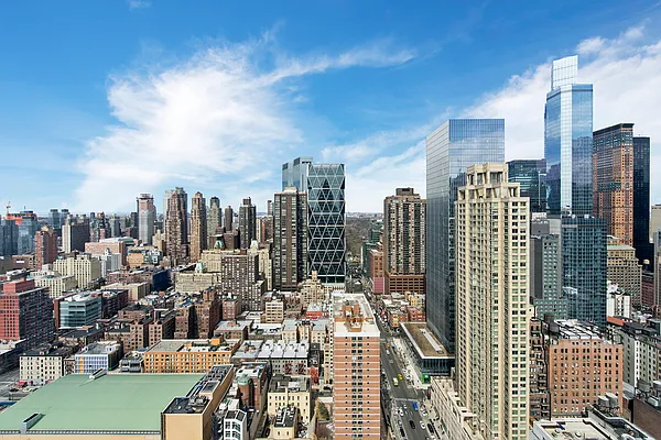 Rented by Cantor and Pecorella | media 21