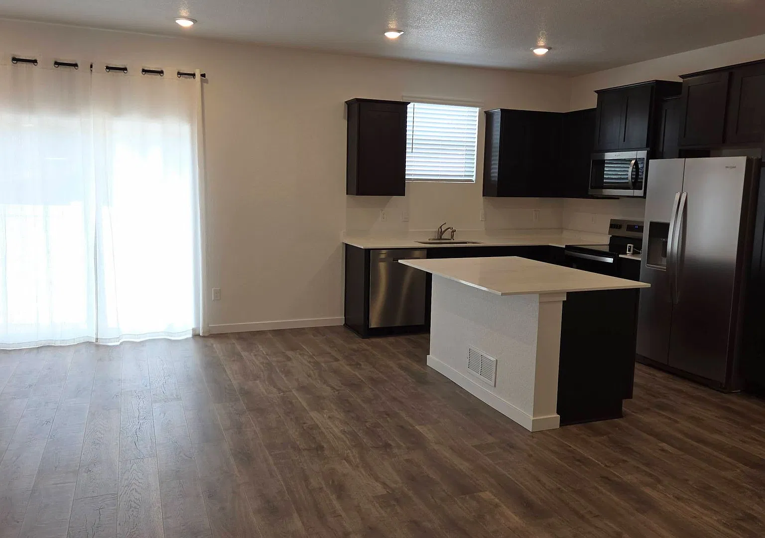 3638 Glenna Place - Ellston Park - 2 Story Townhome - 3 Bed/ 2.5 Bath/ 2 Car Garage — Photo 3