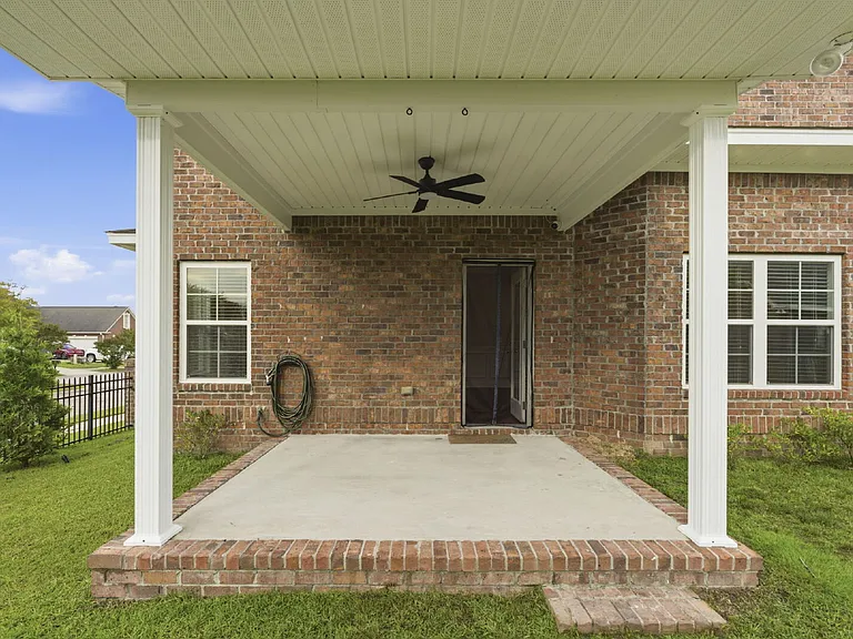 2101 Eureka Way — Photo 59