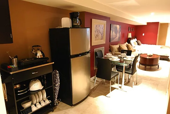 Rented by Eisenberg Exclusives | media 22