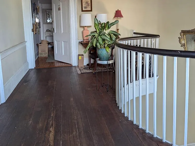107 Ashley Ave #D — Photo 4