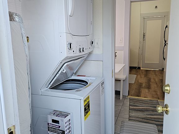 Dryer & Washer Unit