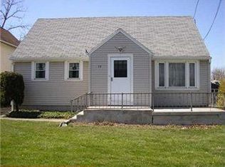 14 Division St, Lancaster, NY 14086