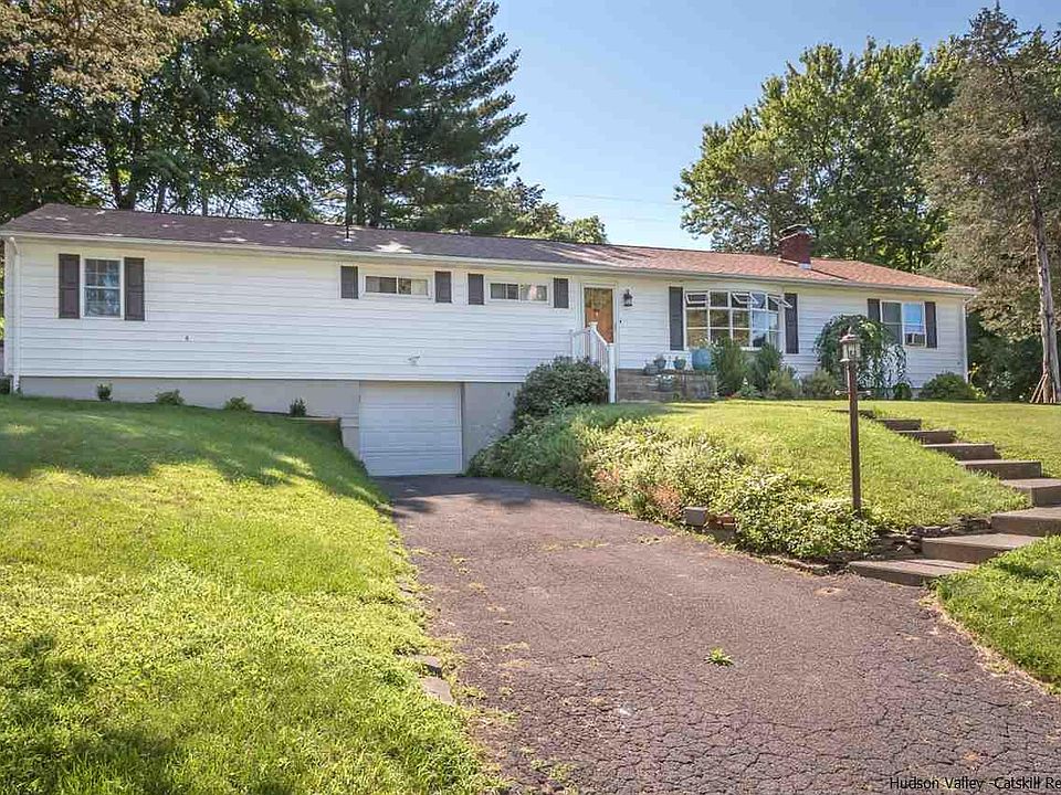 1st image of 513 Mountain View Ave