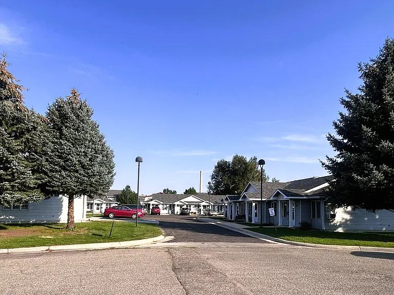 The Willows — Photo 1
