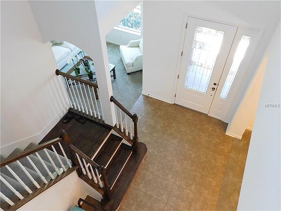 5th image of 2386 Pickford Cir
