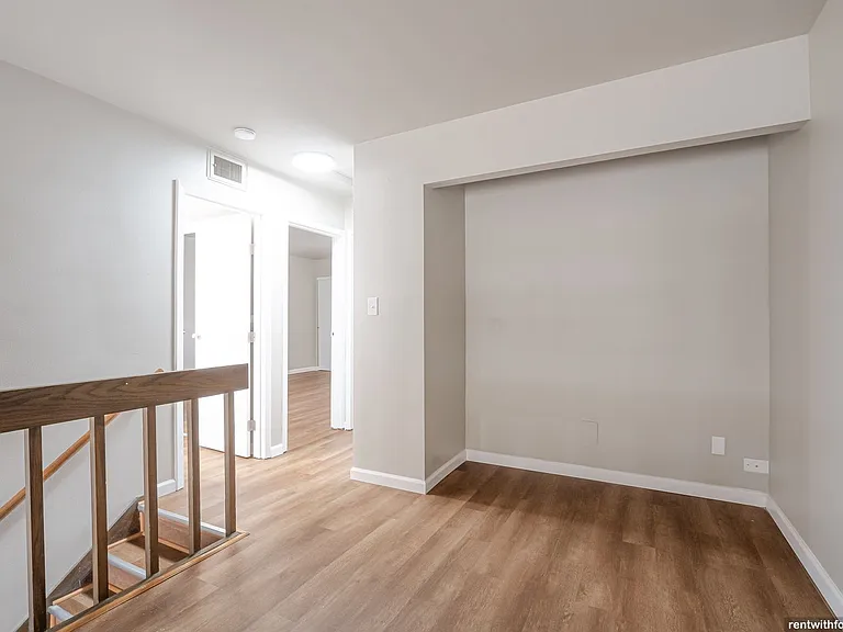 Apple Ridge Townhomes - 8827 — Photo 36