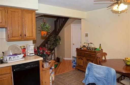 4th image of 159 Tall Oaks Dr Unit F