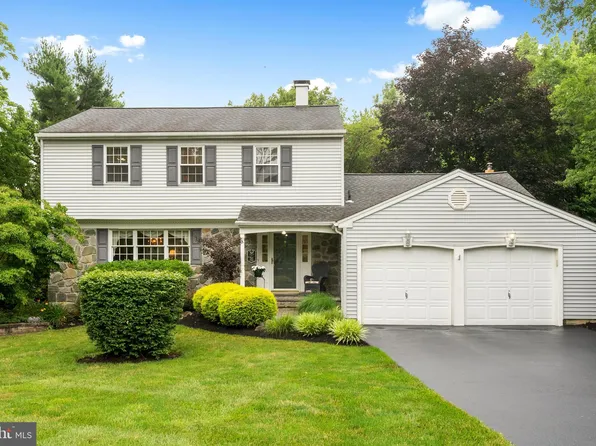 3774 Stoughton Rd, Collegeville, PA 19426