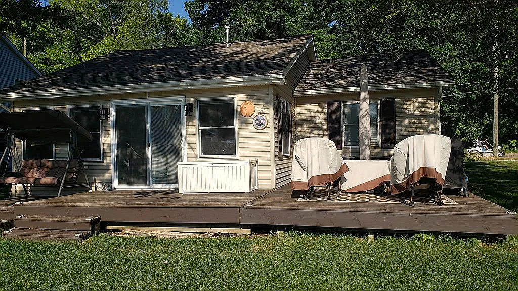 11590 Portage Lake Ave photo 1