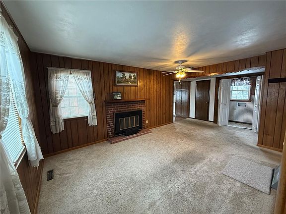 3rd image of 404 N 14th St