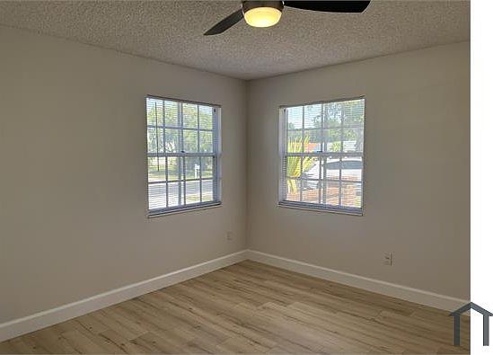 3rd image of 5604 Pebble Brook Ln