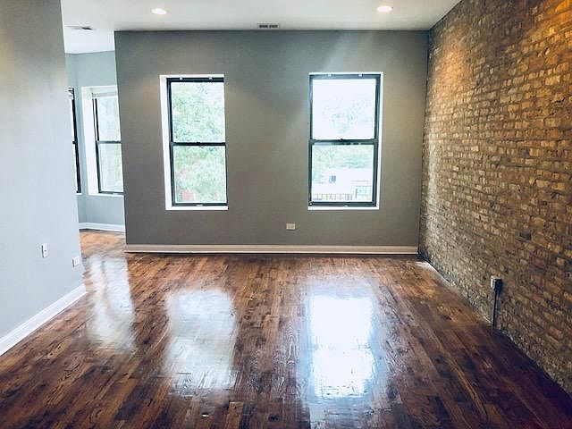 1st image of 4711 S Michigan Ave #3