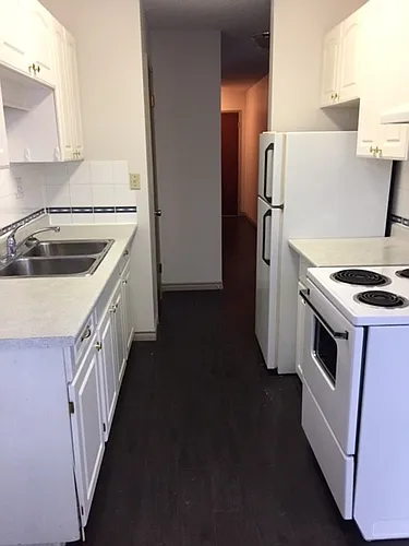 10645 111th St NW #202 Photo 1